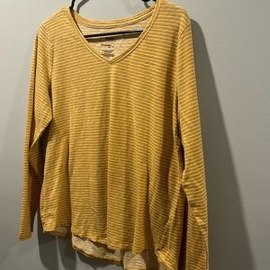 Large Sonoma long sleeve tee